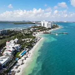 Cancun: Bezpiecznie na wakacjach? Poradnik dla Polaków