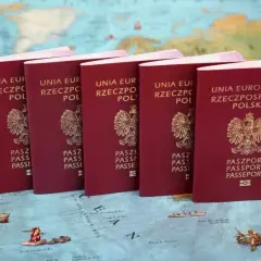 Paszport: Ile kosztuje? Sprawdź wszystkie opłaty i zniżki!