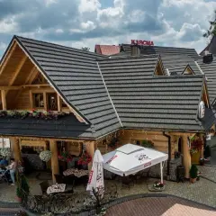 Gdzie zjeść w Białce Tatrzańskiej? Odkryj najlepsze smaki Podhala!