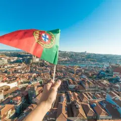 Do Portugalii bez paszportu? Sprawdź, co wystarczy Polakom