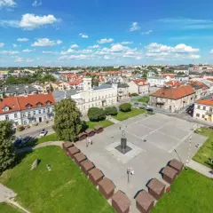 Radom zaskakuje! Co robić? Atrakcje, zabytki i gotowy plan