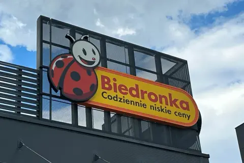Biedronka Radom: 21+ sklepów, adresy, godziny i nowości!