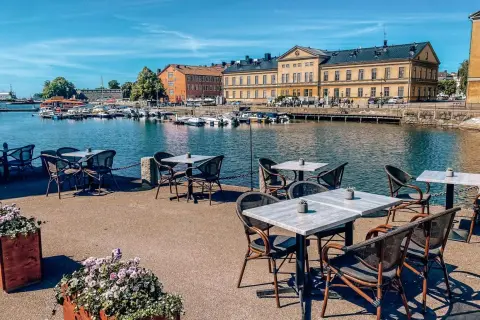 Karlskrona: Gdzie zjeść? Od fiki po kroppkakor przewodnik smakosza