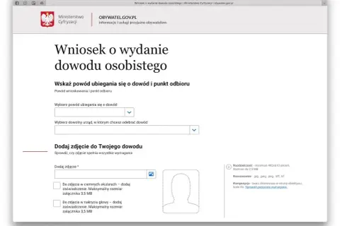 Formularz wniosku o wydanie dowodu osobistego. Wybierz powód, urząd odbioru i dodaj zdjęcie.