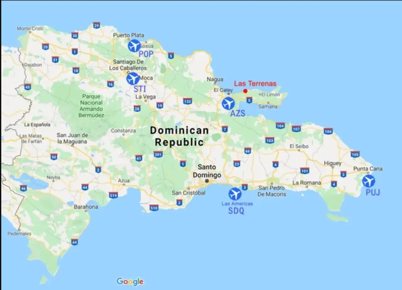 Mapa Dominikany z zaznaczonymi lotniskami. Zastanawiasz się, ile się leci na Dominikanę? Sprawdź lokalizacje lotnisk jak PUJ czy POP.